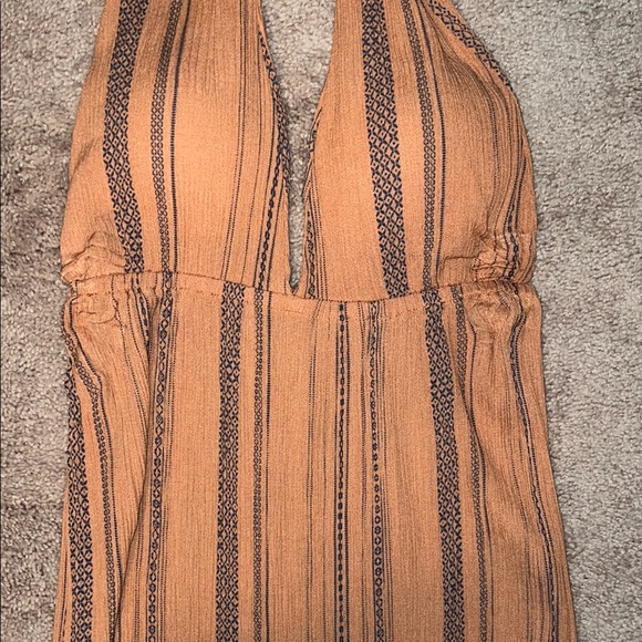 Costa Rican dress - Picture 3 of 10